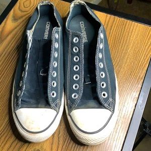 Size 11 converse all star men’s